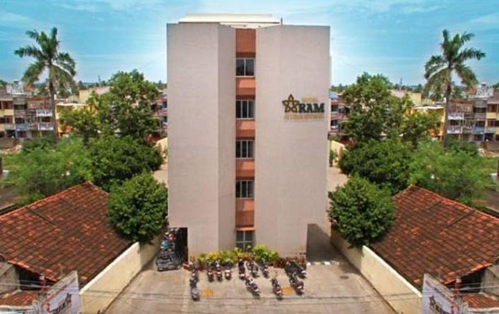 Hotel Ram International Puducherry Exterior foto